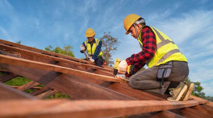 Professional Flat Roofing Installation services in Prairieburg, IA